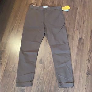 New with Tags Men’s Brown Khakis